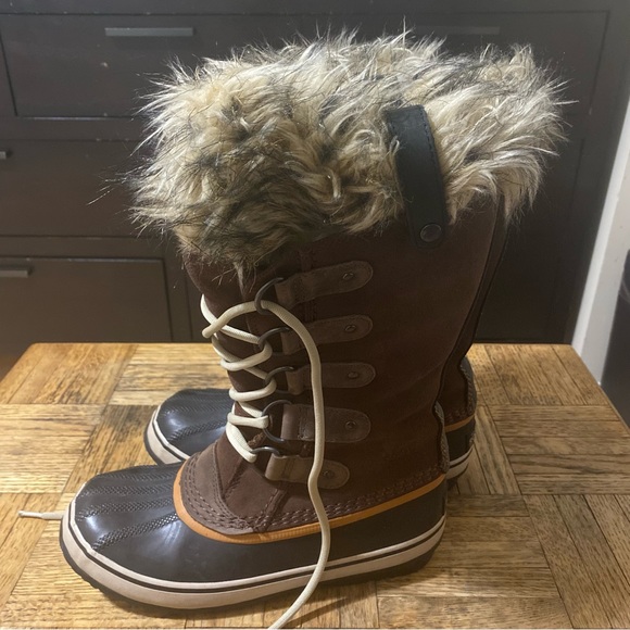 SOREL Joan of Artic Winter Boots women's 6 - Picture 3 of 9